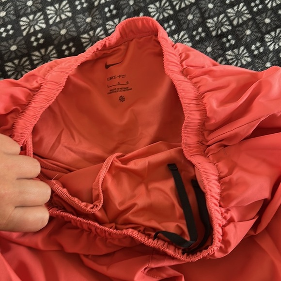 Nike Running Shorts - Picture 3 of 4